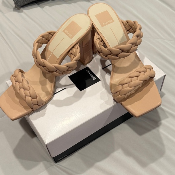 Dolce Vita Paily Braided Cream Stella Color Heeled Sandals Womens Size 9 - Picture 1 of 4